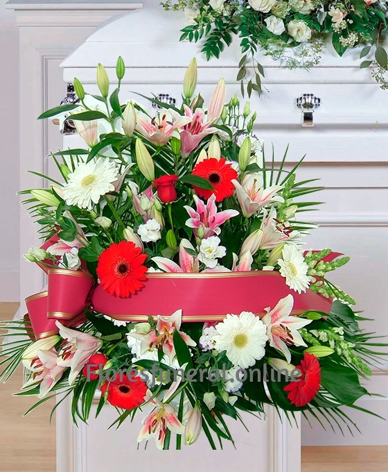 Centro de flores funerarias en Sevilla